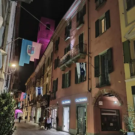 Arco Antico Άλμπα