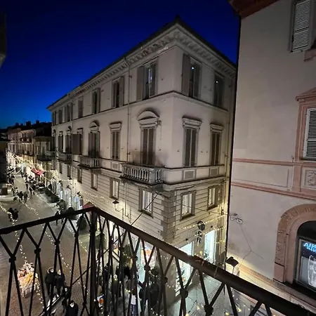 Arco Antico Apartament *