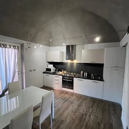 Arco Antico * Alba (Piedmont)